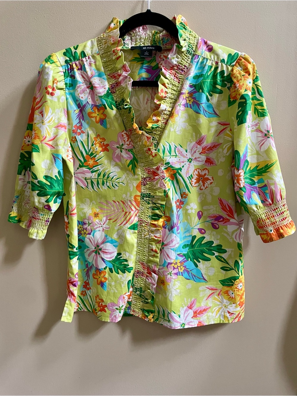 Ali Miles Tropical Floral Ruffle Smocked Blouse Lime Green Resort Wear Top Sz S
